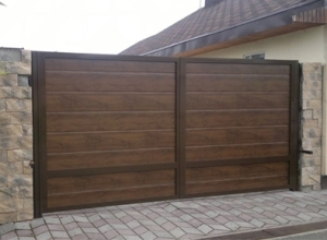 Установка распашных ворот в Донецке | Мир Ворот